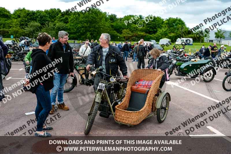 Vintage motorcycle club;eventdigitalimages;no limits trackdays;peter wileman photography;vintage motocycles;vmcc banbury run photographs